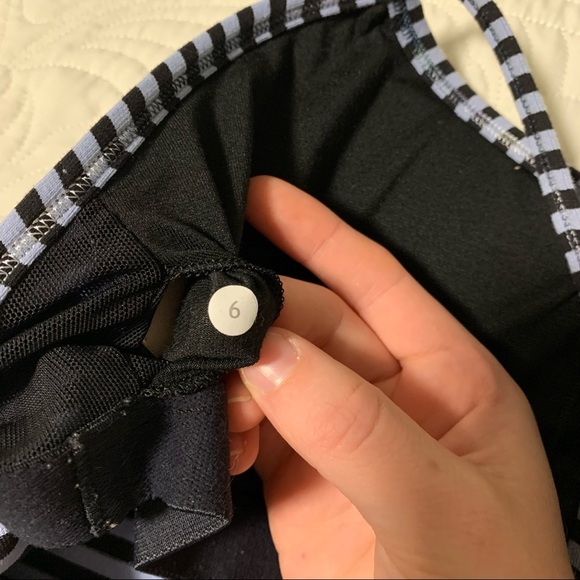 Lululemon size 6 Power Y tank top striped black purple - Picture 6 of 7